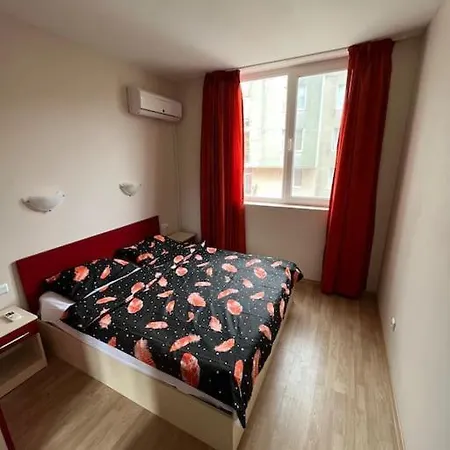 Sunny 2 Bedroom