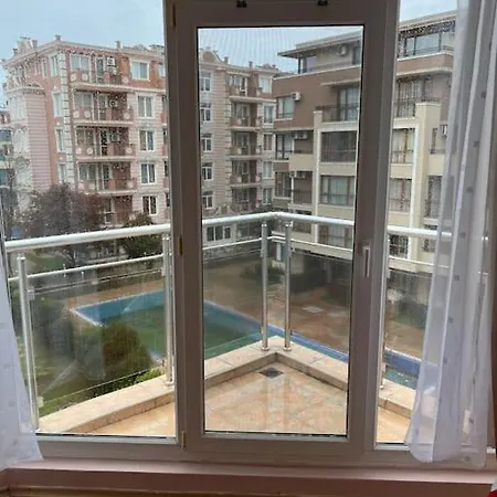 Apartment Sunny 2 Bedroom